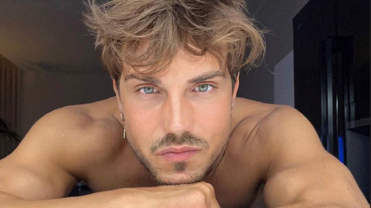 Daniele-Dal-Moro-bacio-ragazzo