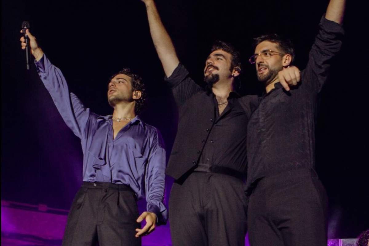 il-volo-abbraccio-palco