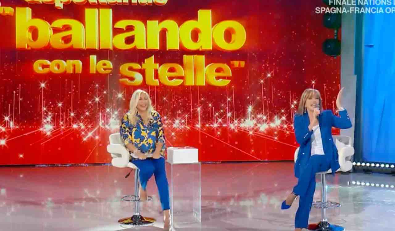 Milly-Carlucci-e-Mara-Venier-a-Domenica-In-Ballando-1