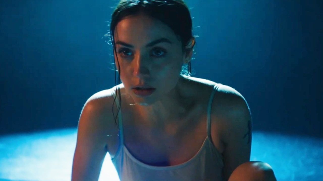 john-wick-ballerina-ana-de-armas-lanciafiamme-ho-dato-fuoco-almeno-100-persone-v3-797700