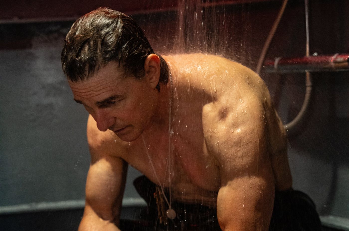 tom-cruise-fisico-pazzesco-foto-mission-impossible-8-impressionante-v3-798112